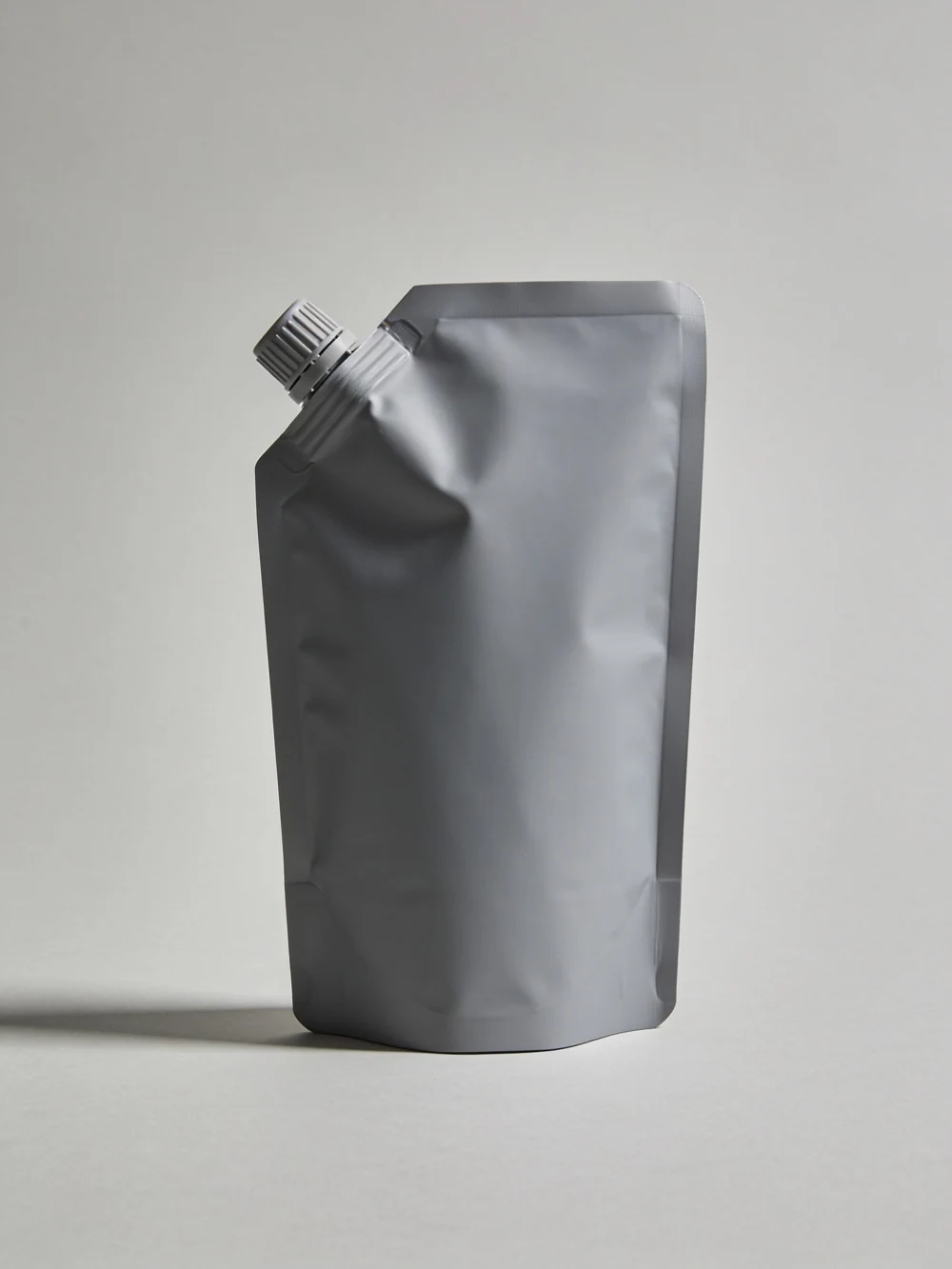 Pour-Refill Crack Filler — 1 L spout pouch